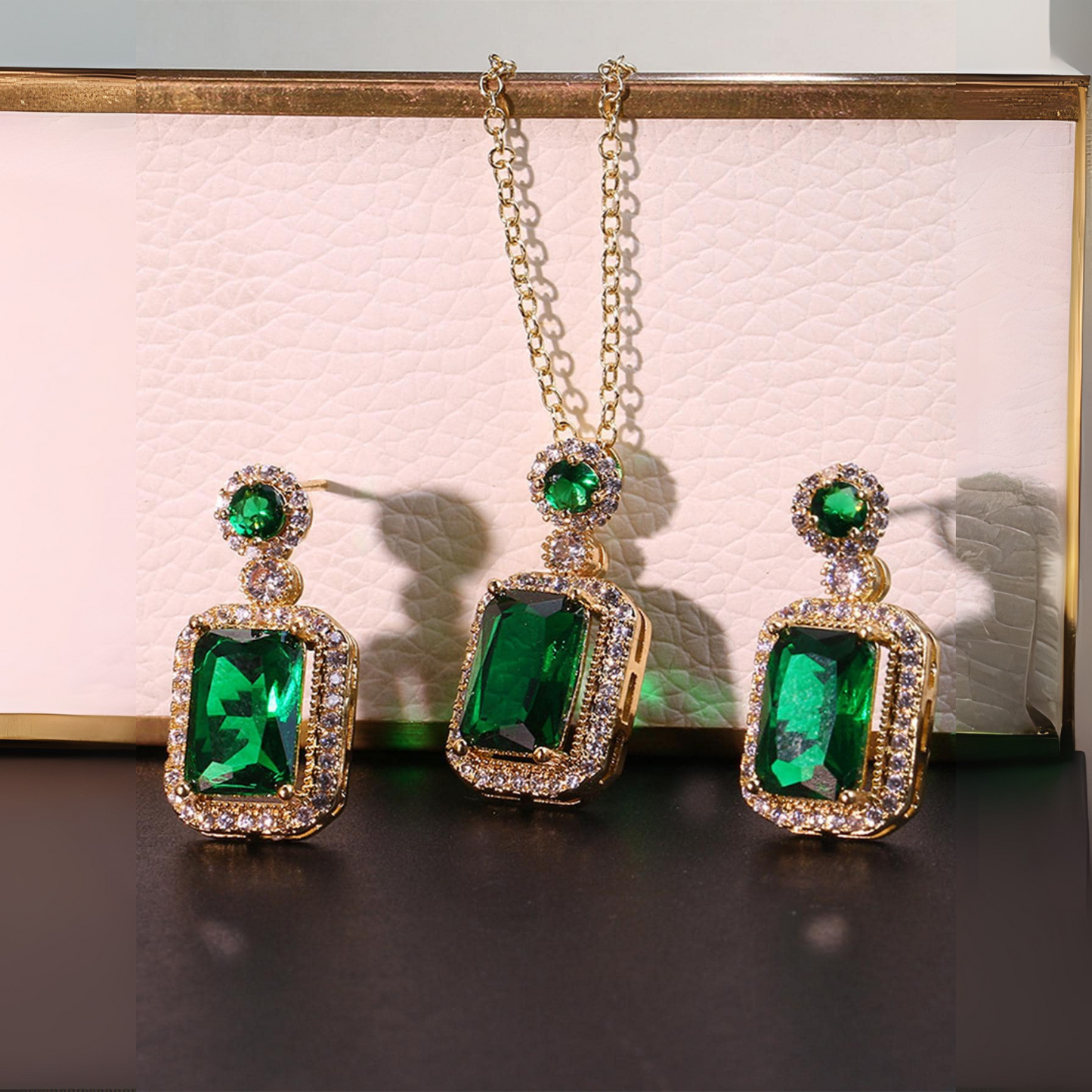 Set collana e orecchini Kateřina