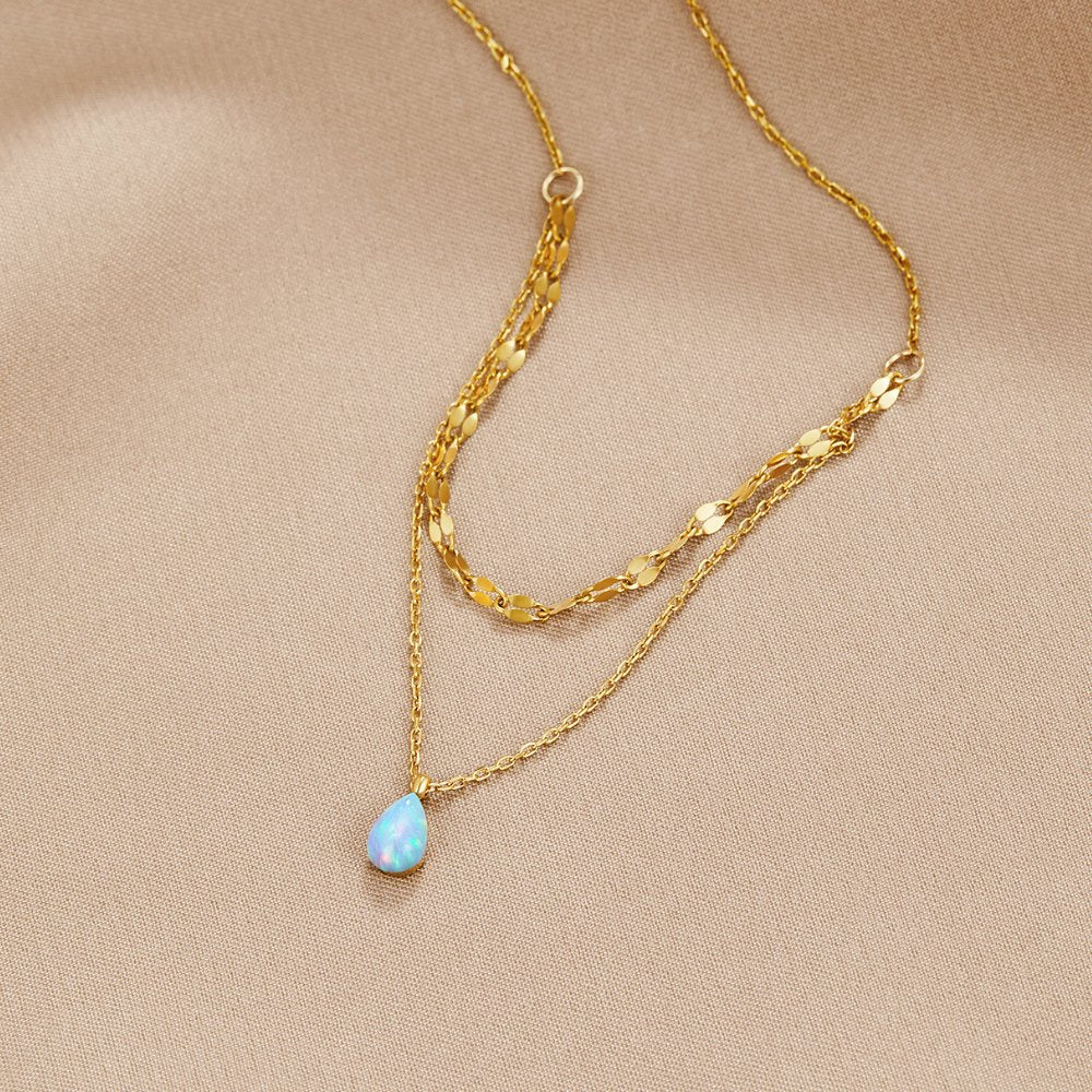 Collana a strati con goccia di opale blu