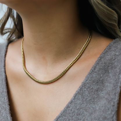 INTRECCIO. Collana