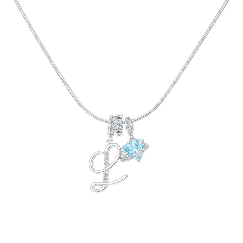 Collana con ciondolo a cuore con iniziale