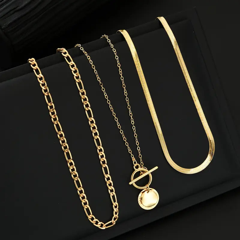 Collana a Strati Savira con Ciondolo Moneta Texturizzato | Oro