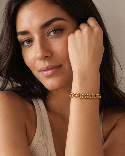 AVA. BRACELET