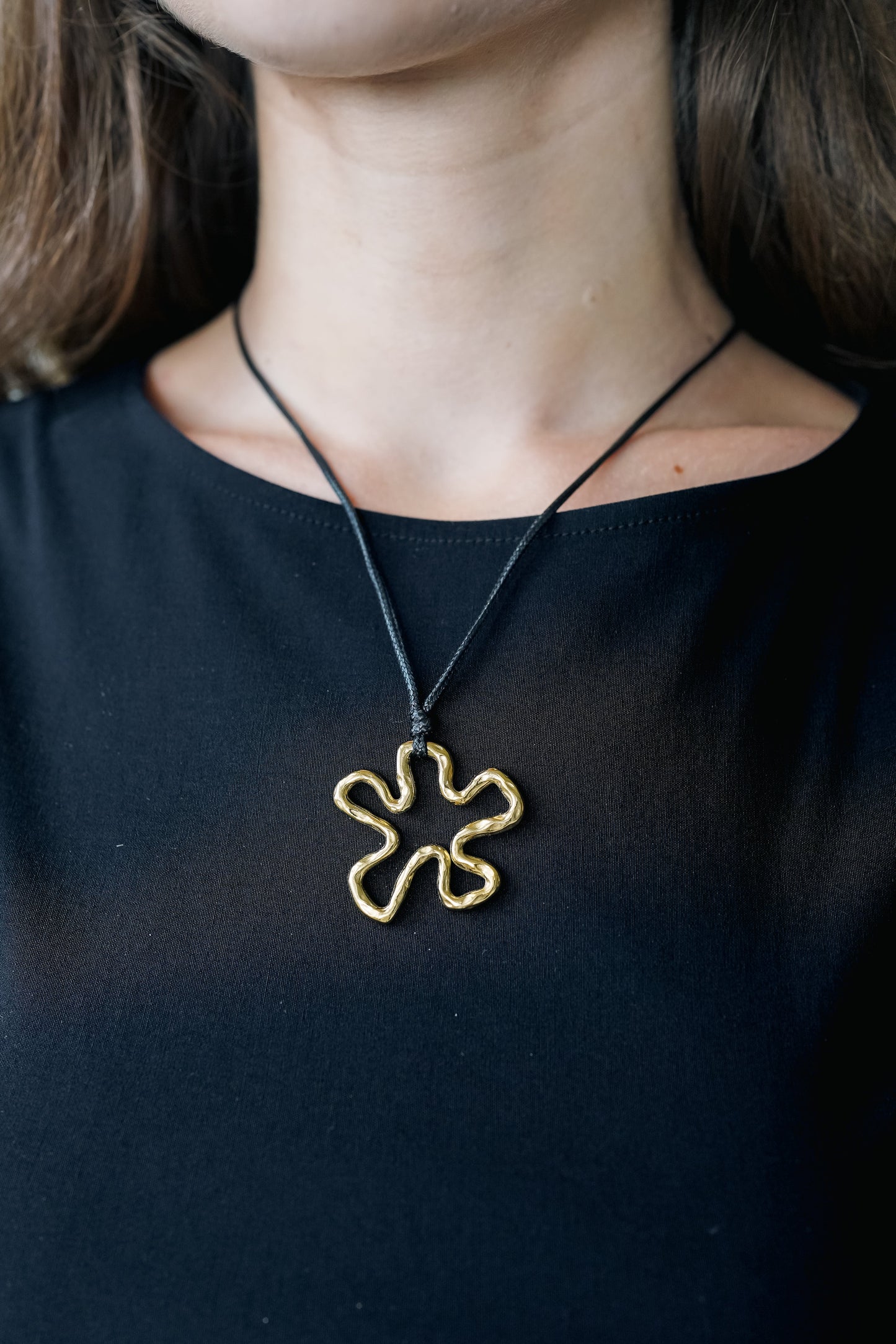 BELLA. Collana
