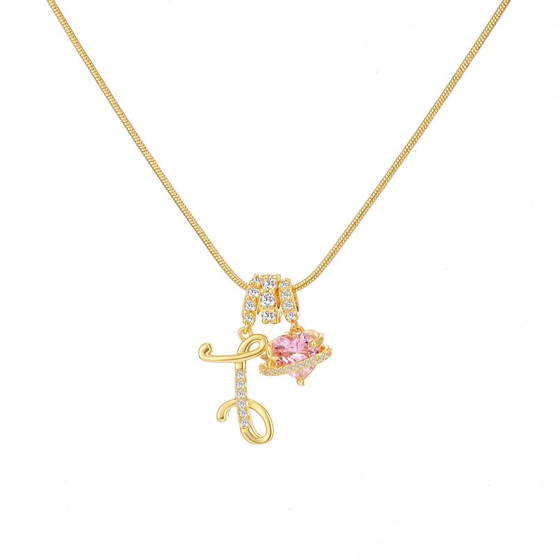 Collana con ciondolo a cuore con iniziale