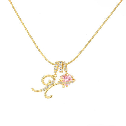 Collana con ciondolo a cuore con iniziale