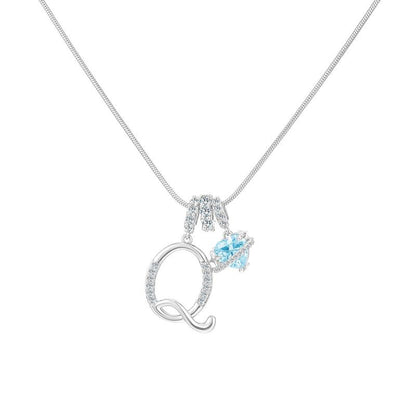 Collana con ciondolo a cuore con iniziale