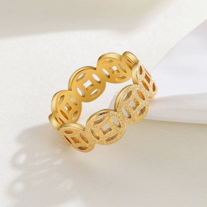 Anello Ella con Motivo Classico | Oro