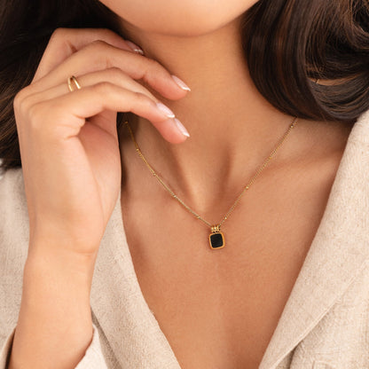 Collana Lucia con pendente nero