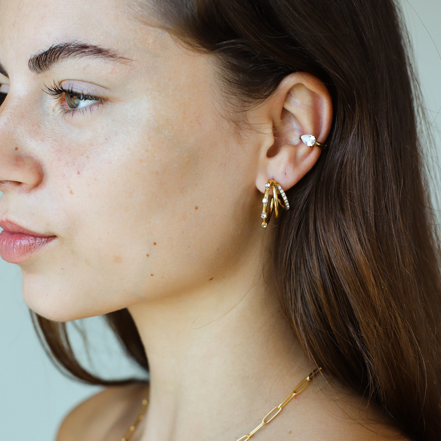 GEM EARCUFF.